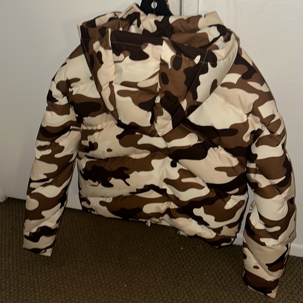DND. Puffer Jacket - Picture 2 of 4